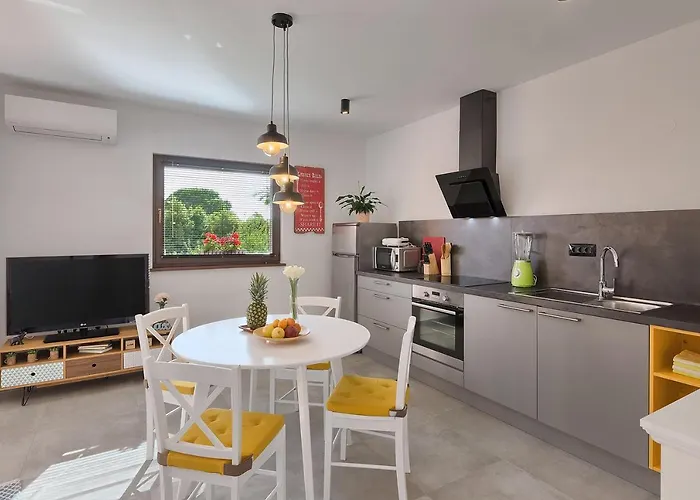 New Cozy Nico 2+1 * Pula